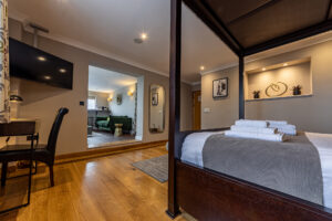 New Avalon Suite - The Crossways