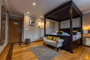 New Avalon Suite - The Crossways