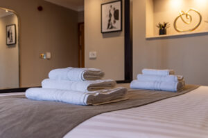 New Avalon Suite - The Crossways
